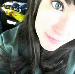 Meet your Posher, Kelsey